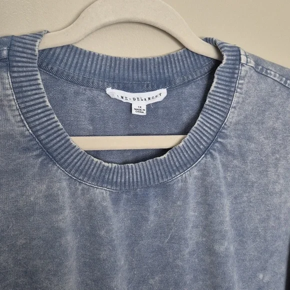 Women's Blue Crewneck Sweatshirt - Picture 2 of 4